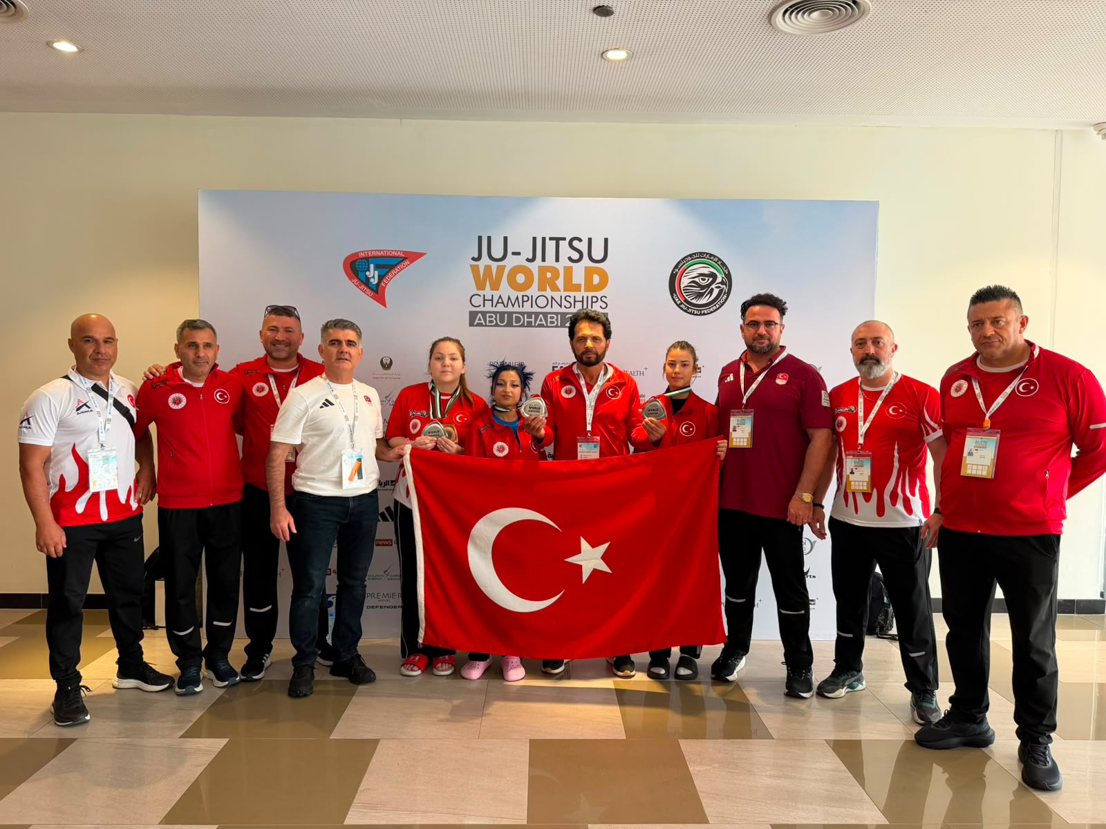 Türkiye, Abu Dabi’deki Dünya Jujitsu Şampiyonası’nda 3 gümüş ve 1 bronz madalya kazandı